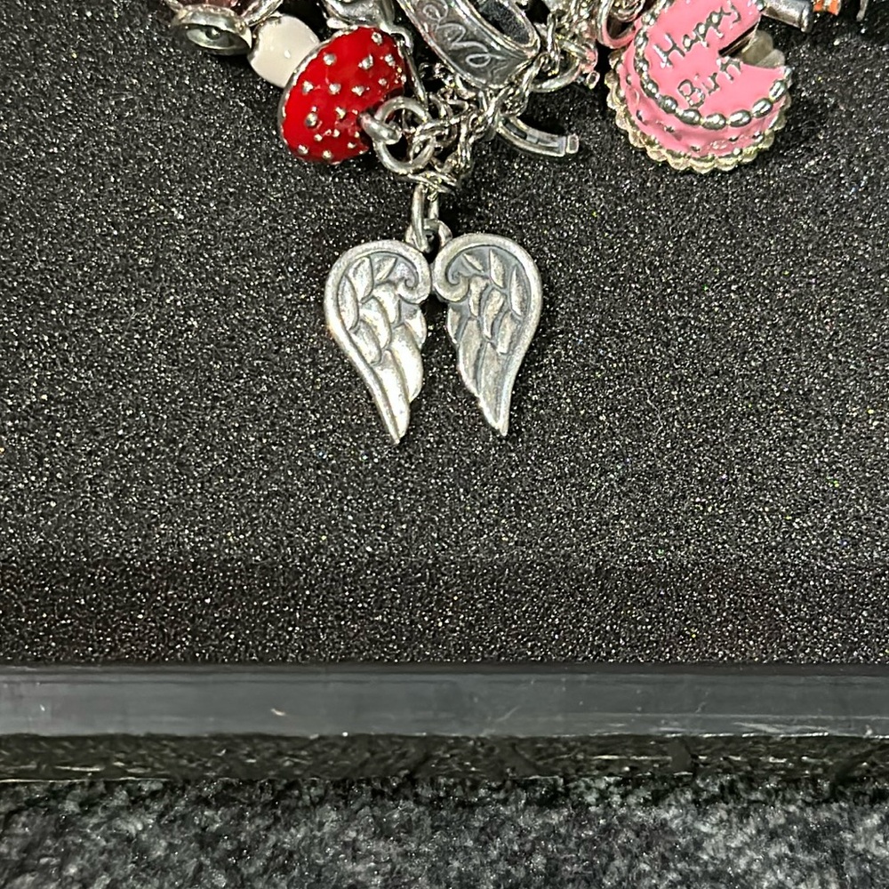 JAMES AVERY ANGEL WINGS CHARM BRAND NEW